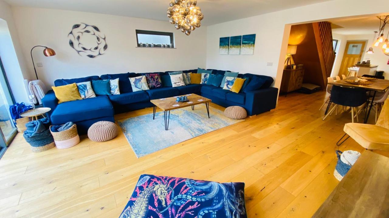 Holiday home Tregenna House: Refurbished Family Townhouse With Garden And Parking